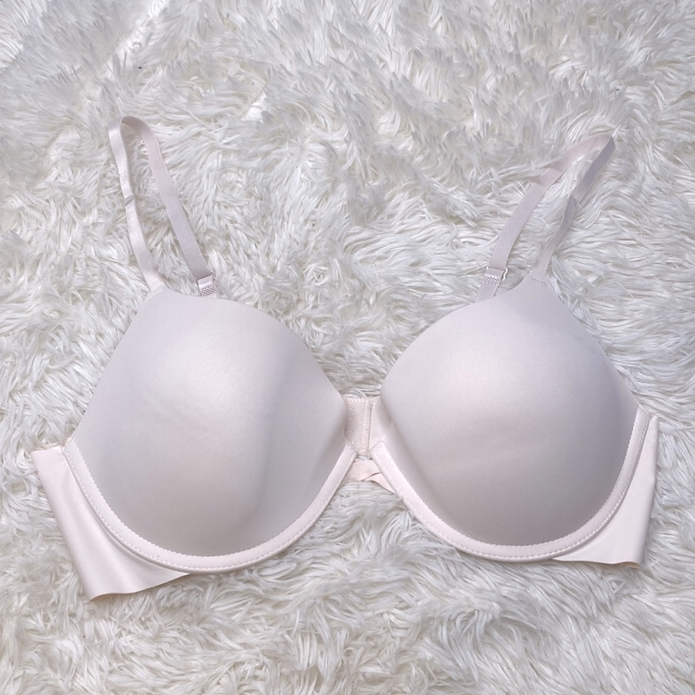 Laura Ashley Light Pink Seamless No Wire Padded Bra Size 36C